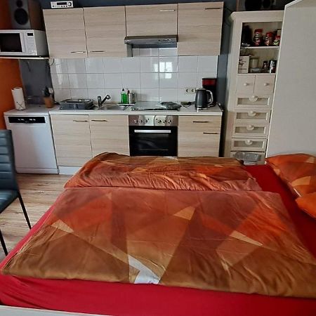 Ferienwohnung Gisela Jockgrim Bagian luar foto